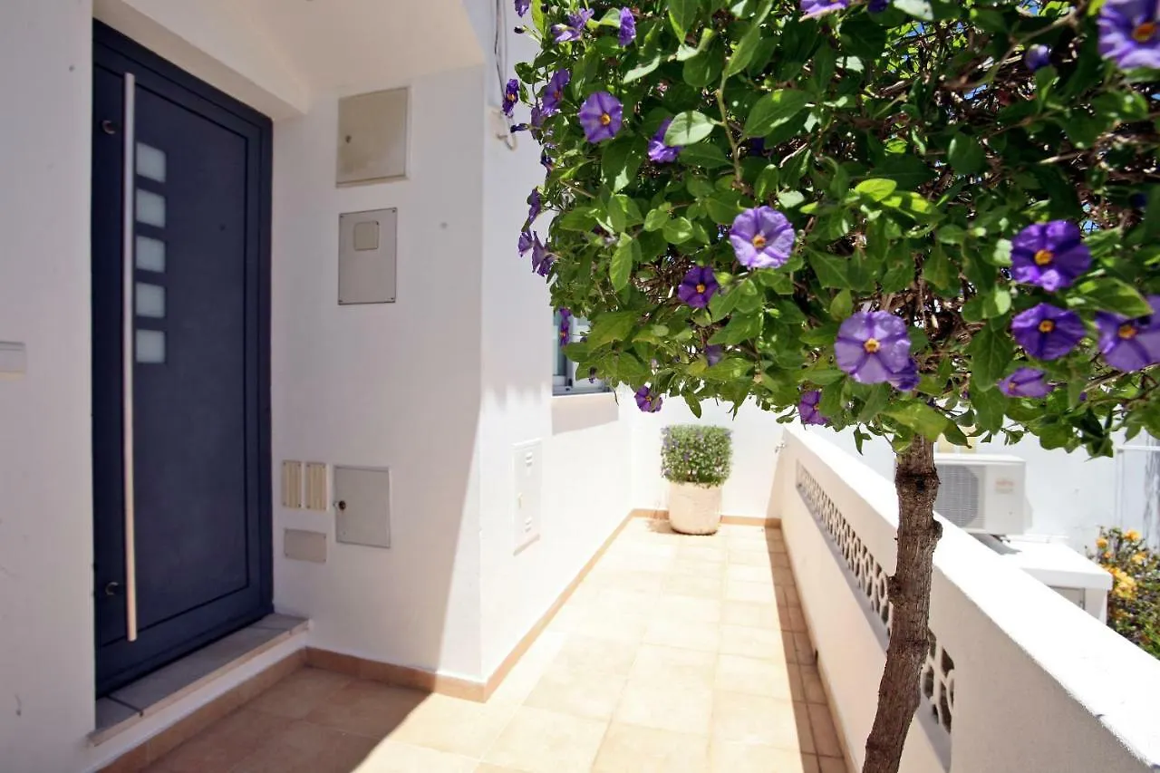 Holiday home Luz House Villa